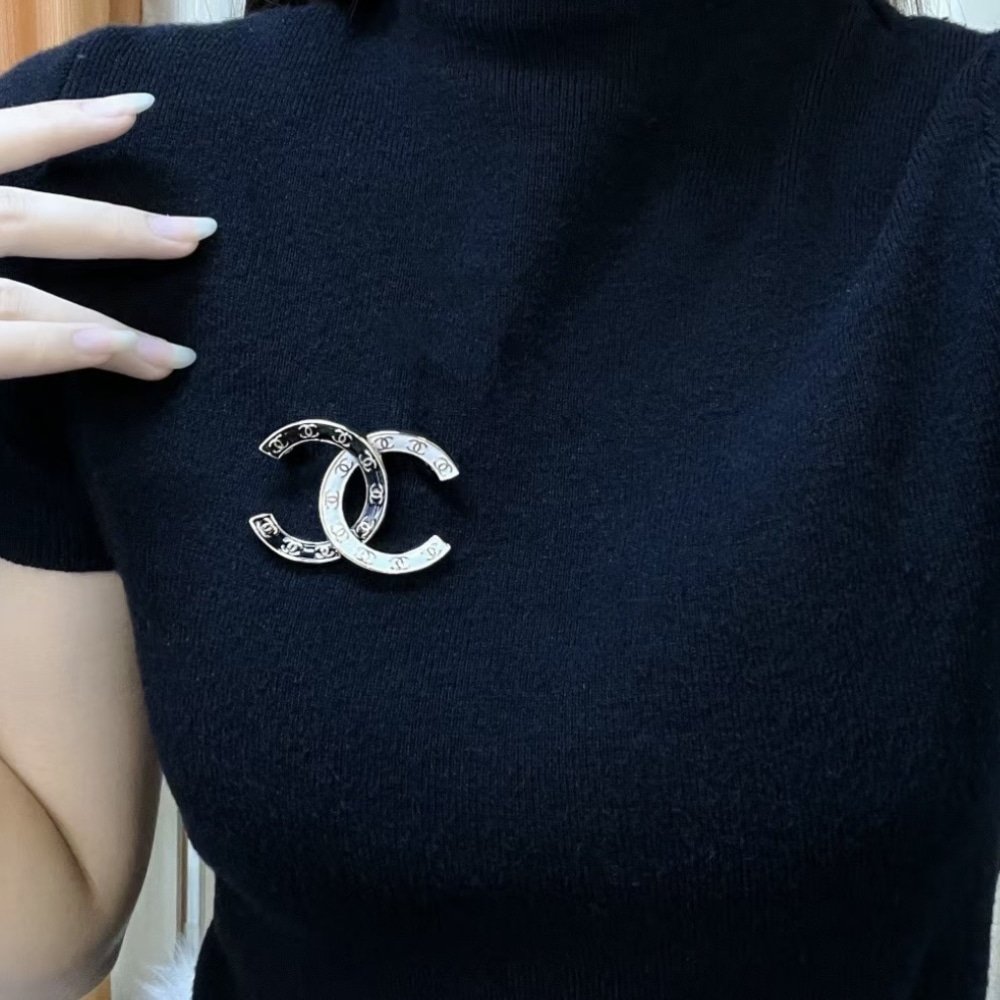 Ch**el Cc Brooch Black And White