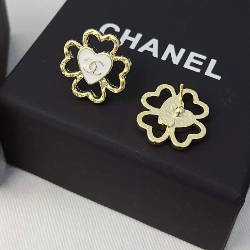 Ch**el Four Leaf Clover Heart Earrings Abf311 B19851 Nafgv