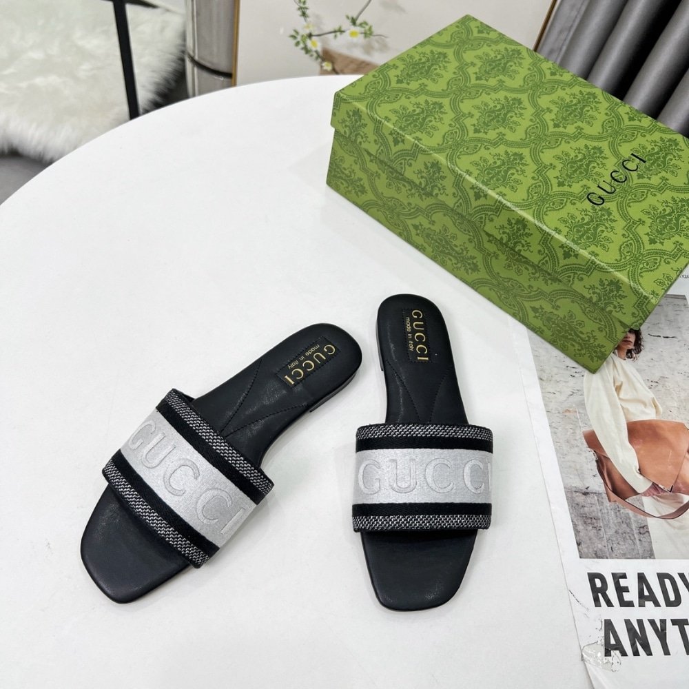 Gvc*1 Women Slide Sandal With Web Black And White 817564 Faecg 8843