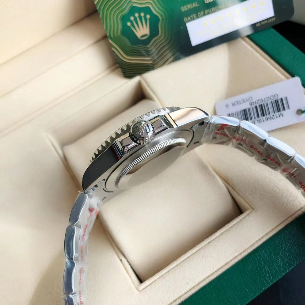 [S*per Vip 1:1] R01ex Submariner Silver Green Dial 40Mm 116610Lv 0002
