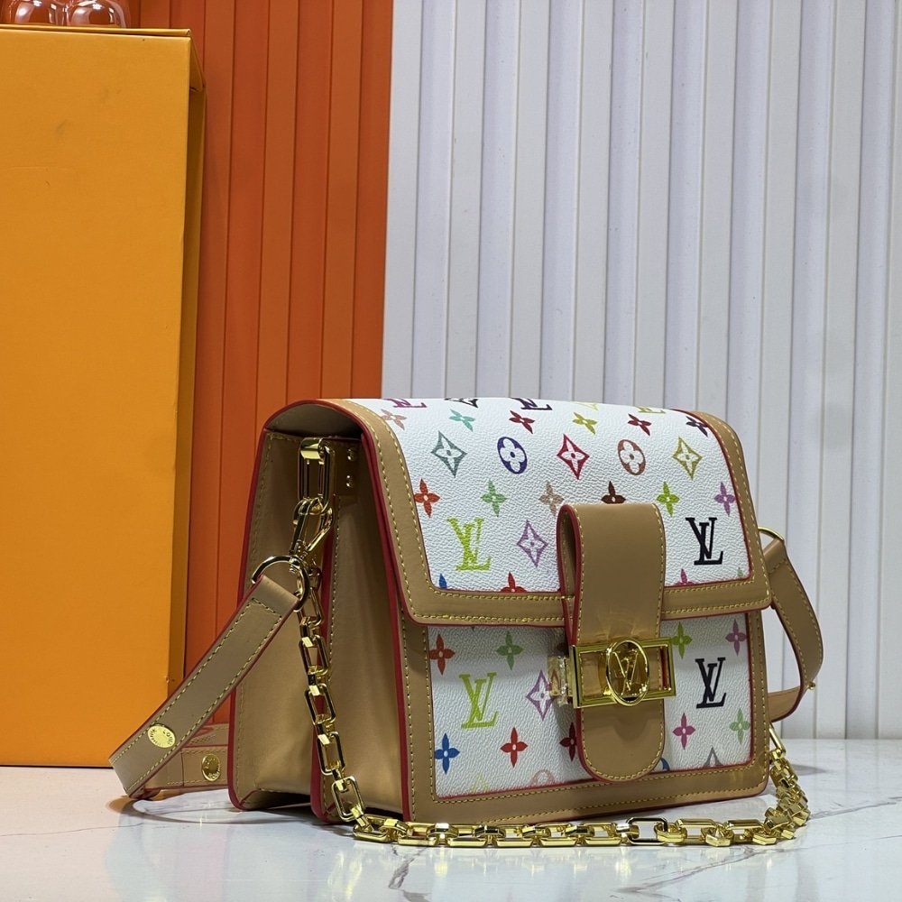 L0vis Vvtt0n X Murakami Dauphine Soft GM Monogram Canvas White 25Cm M13255