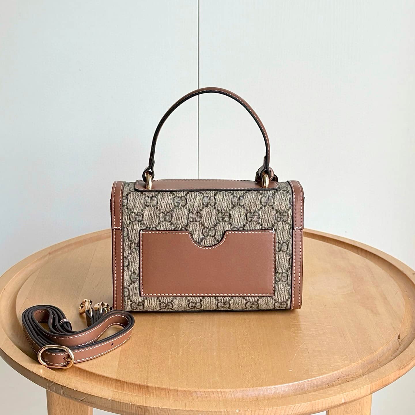Gvc*1 Padlock Small Top Handle Bag Brown 20Cm ‎838999 Fad6L 9758