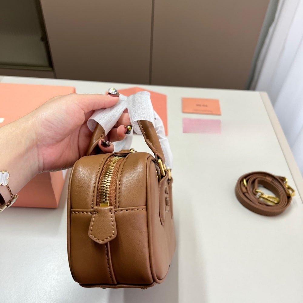 M1um1u Arcadie Bag Cognac 22Cm 5Bb142 Acr3 F0046 V Oon