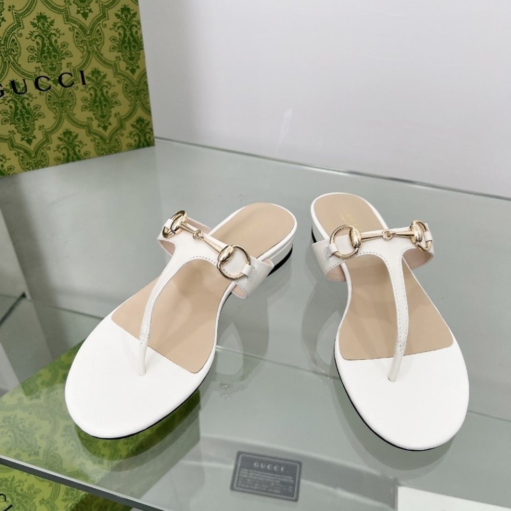 Gvc*1 Women’s Thong Sandal With Horsebit Ivory 816590 C9D00 9540