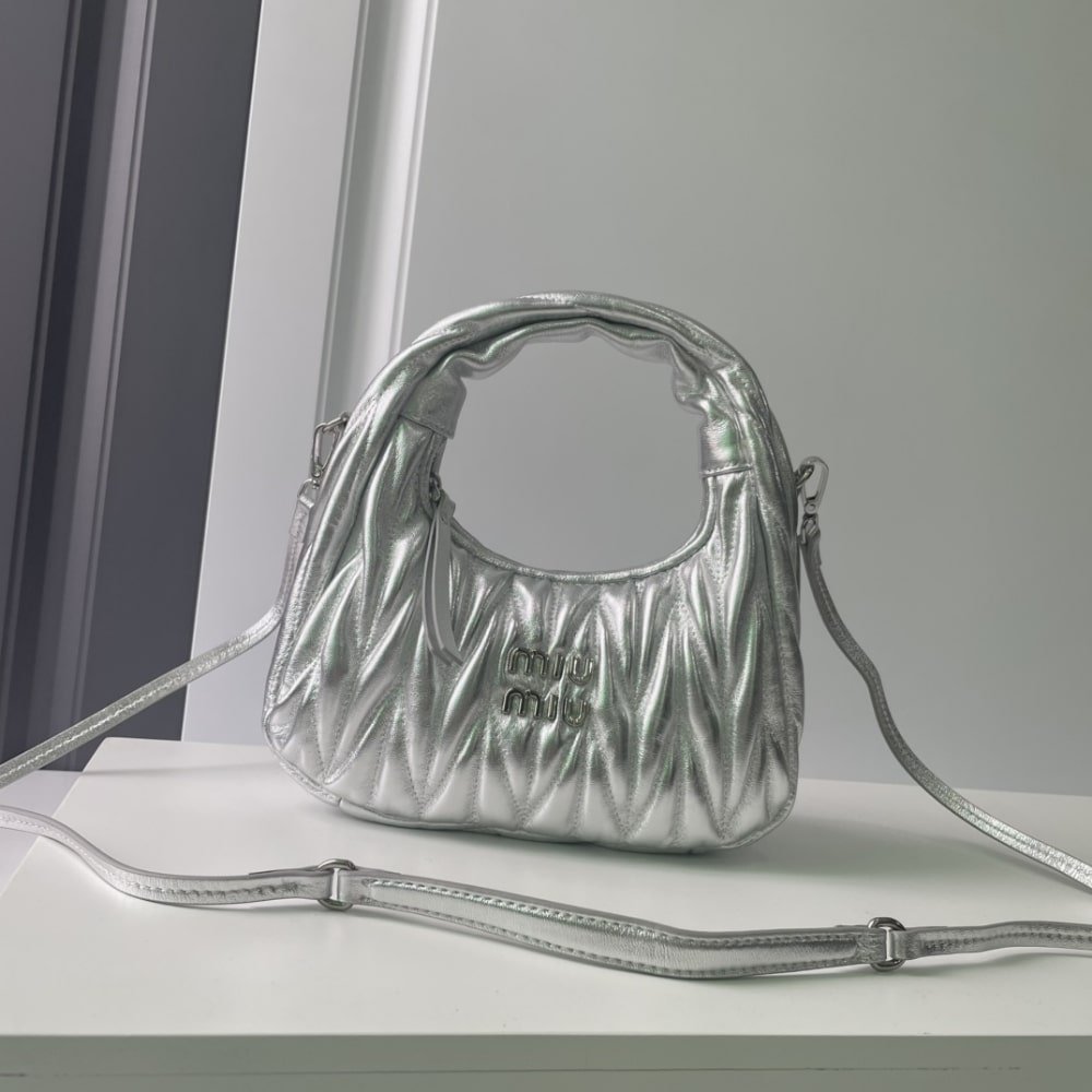 M1um1u Wander Matelassé Nappa Hobo Bag Silver 23Cm 5Bc125 An88 F0118 V Ooy