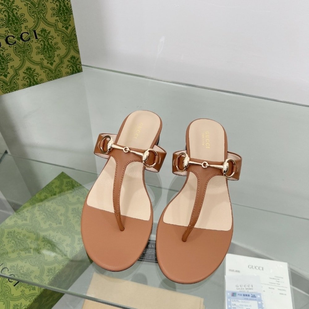 Gvc*1 Women’s Thong Sandal With Horsebit Light Brown ‎816590 C9D00 2712