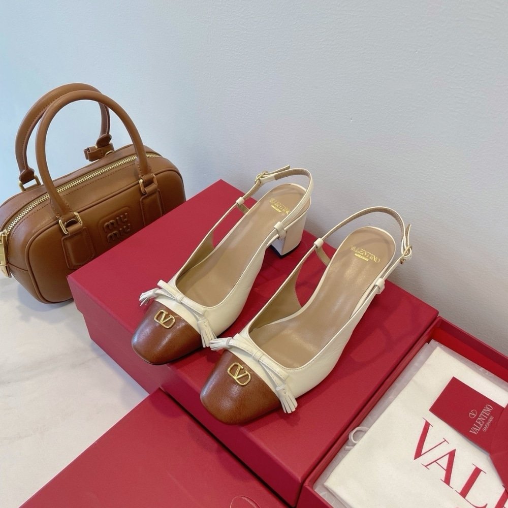 Va1e*ntin0 Garavani Valet Du Roi Slingback Pump Butter And Tobacco 7W2S0Mh9Ddt Aha