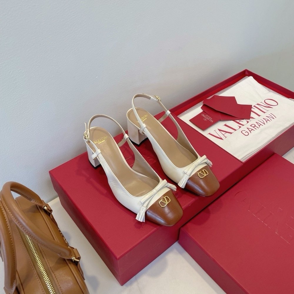 Va1e*ntin0 Garavani Valet Du Roi Slingback Pump Butter And Tobacco 7W2S0Mh9Ddt Aha
