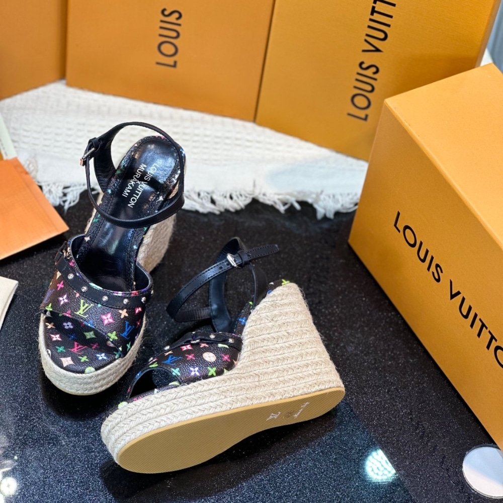 L0vis Vvtt0n X Takashi Murakami Helios Wedge Sandal Black