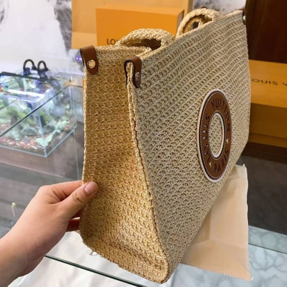 L0vis Vvtt0n Onthego MM Natural Raffia Tan 37Cm M24723