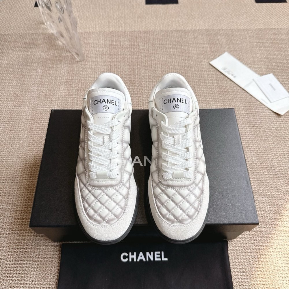 Ch**el Sneaker White And Light Gray G45839 B21630 U3090
