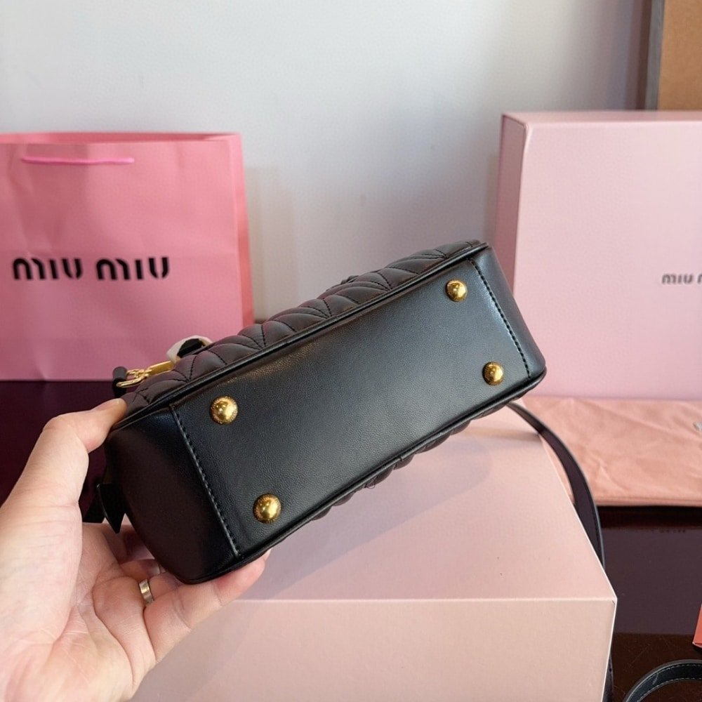 M1um1u Arcadie Matelassé Nappa Bag Black 22Cm 5Bb142 N88 F0002 V Oon