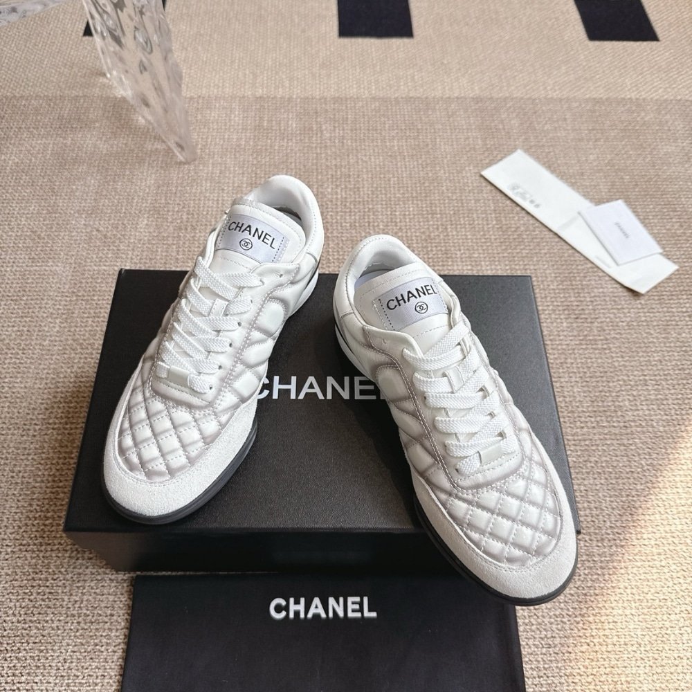 Ch**el Sneaker White And Light Gray G45839 B21630 U3090
