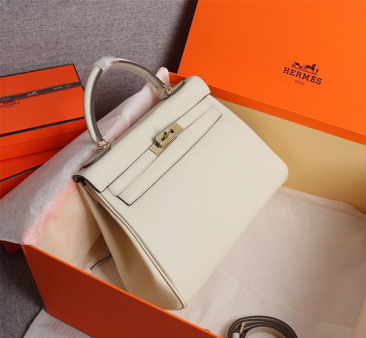 H**me5 Kelly White Sellier Rouge Epsom Gold Hardware 25Cm