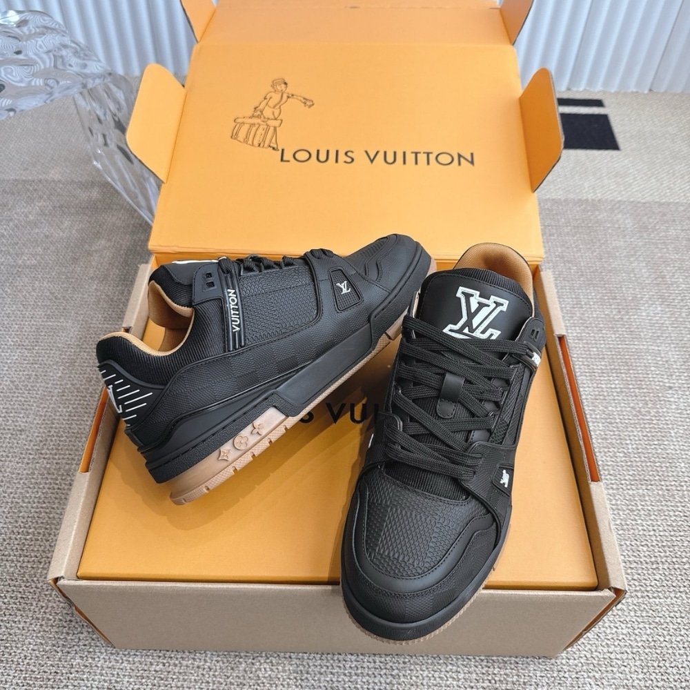 L0vis Vvtt0n Lv Trainer Sneaker Black 1Ahtt2