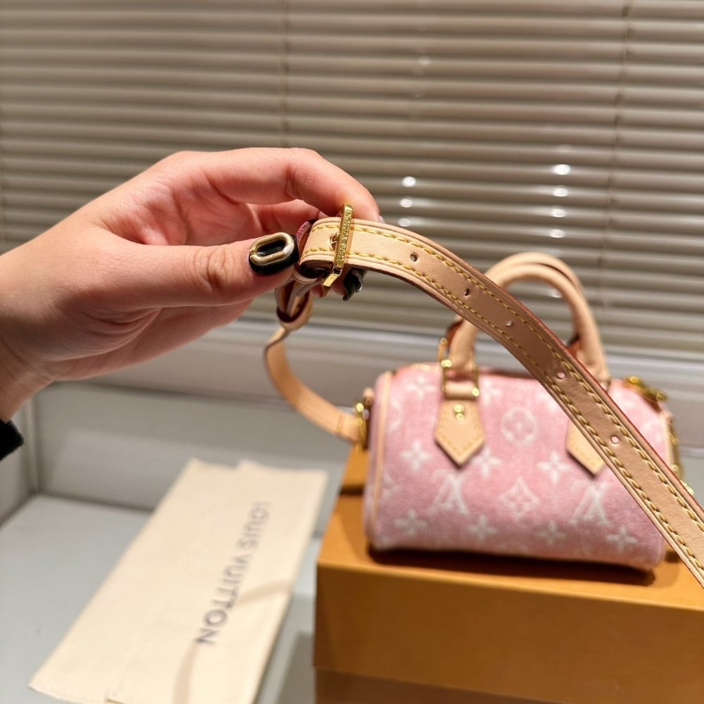 L0vis Vvtt0n Nano Speedy Monogram Jacquard Denim Pink 17Cm M81213