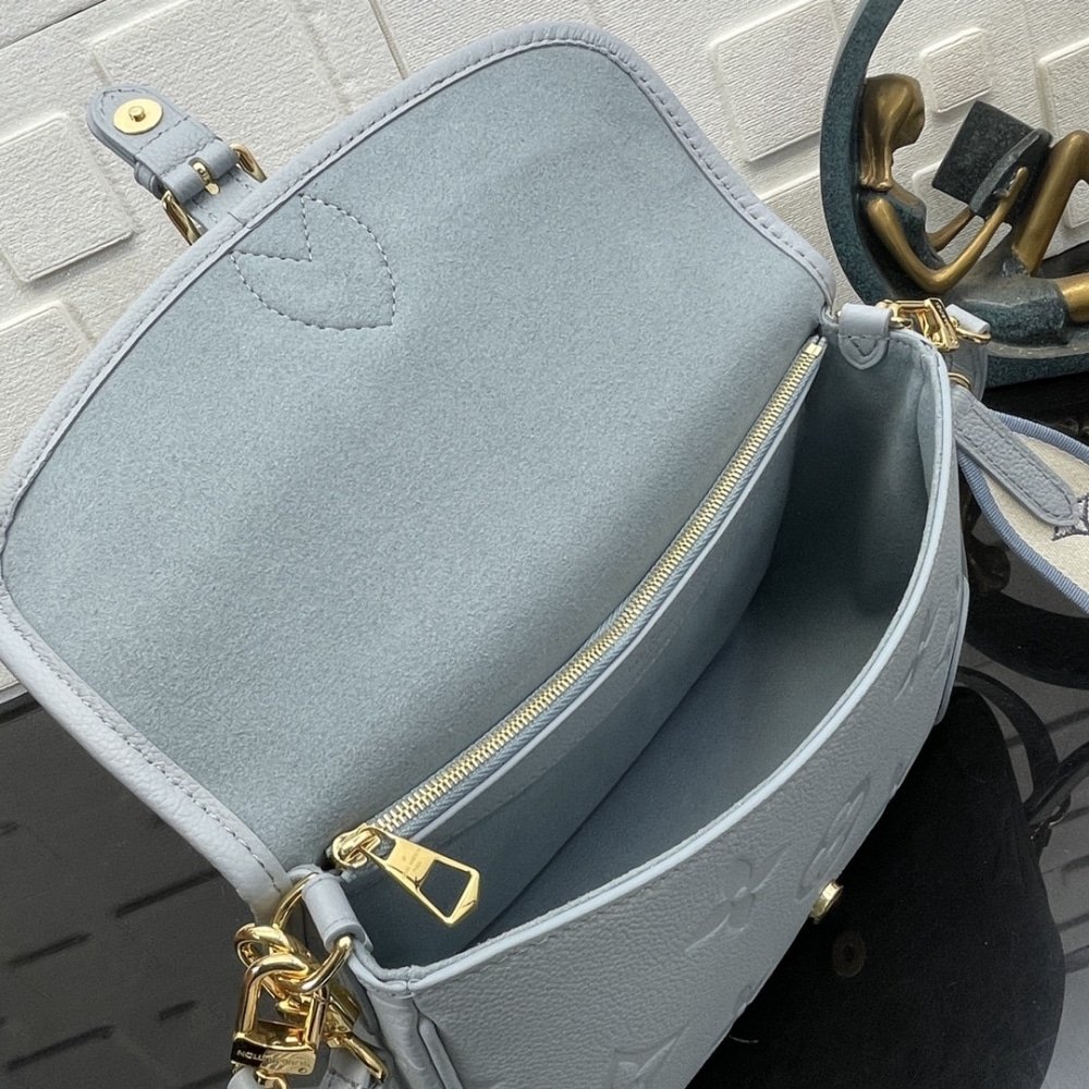 [S*per Vip 1:1] L0vis Vvtt0n Diane Bag Blue 24Cm M46846