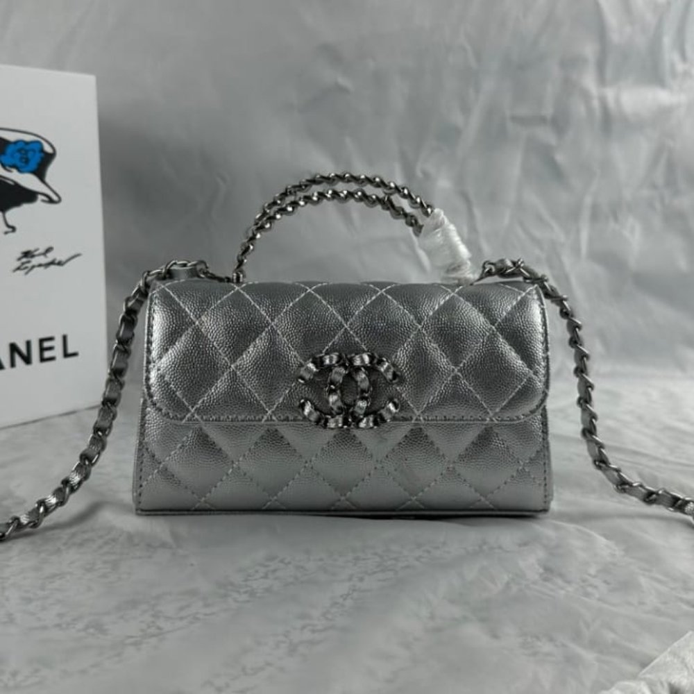 Ch**el 23P Clutch With Chain Bag Grained Leather Silver 18cm