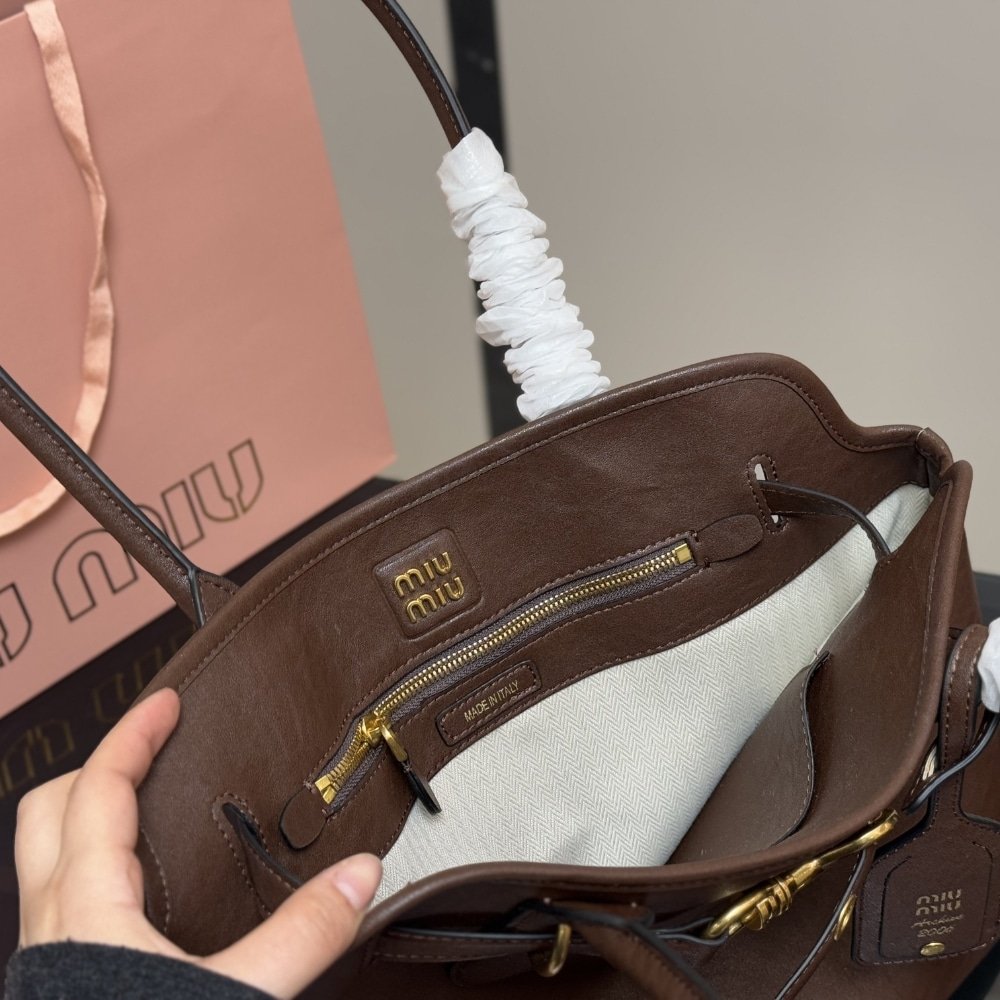 M1um1u Aventure Nappa Bag Briarwood 41Cm 5Bg310 2Bbl F0Nbl V Ooo