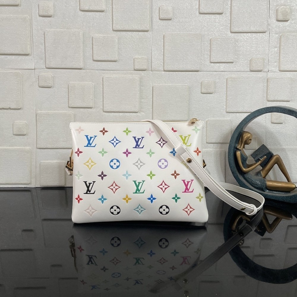 [S*per Vip 1:1] L0vis Vvtt0n X Murakami Coussin PM Bag White 26Cm M13233