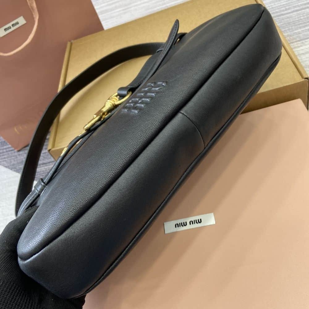 M1um1u Aventure Nappa Leather Bag Black 33Cm 5Bc181 2Bbl F0002 V Ooo