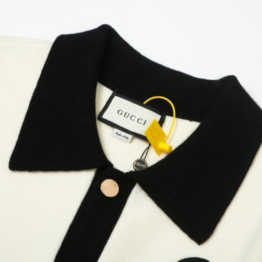 Gvc*1 Knit Cotton Wool Cardigan With Patch Beige