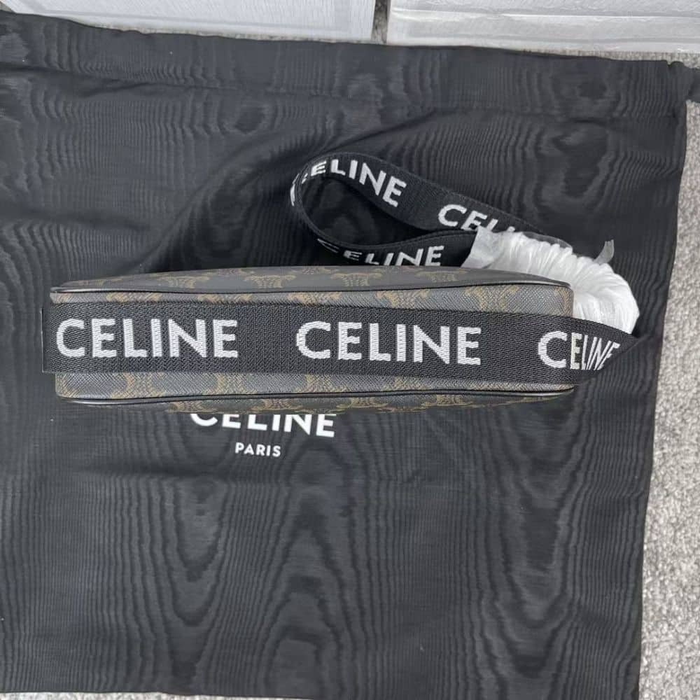 Ce1i*e Medium Messenger Bag In Triomphe Canvas Black 23Cm 197202Dnd 38Os