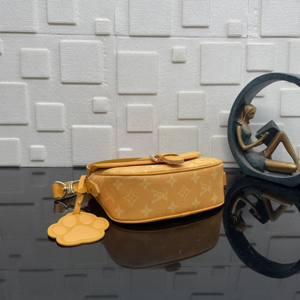 [S*per Vip 1:1] L0vis Vvtt0n Montsouris Messenger Yellow 20Cm M12694