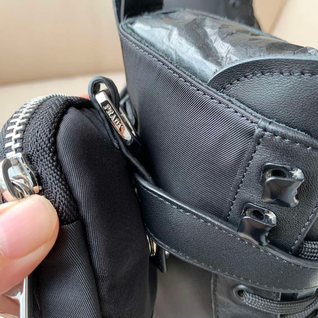 Pra*a Monolith Brushed Leather And Re Nylon With Pouch Boots Black 2Ue007 3Lfr F0002 F D002
