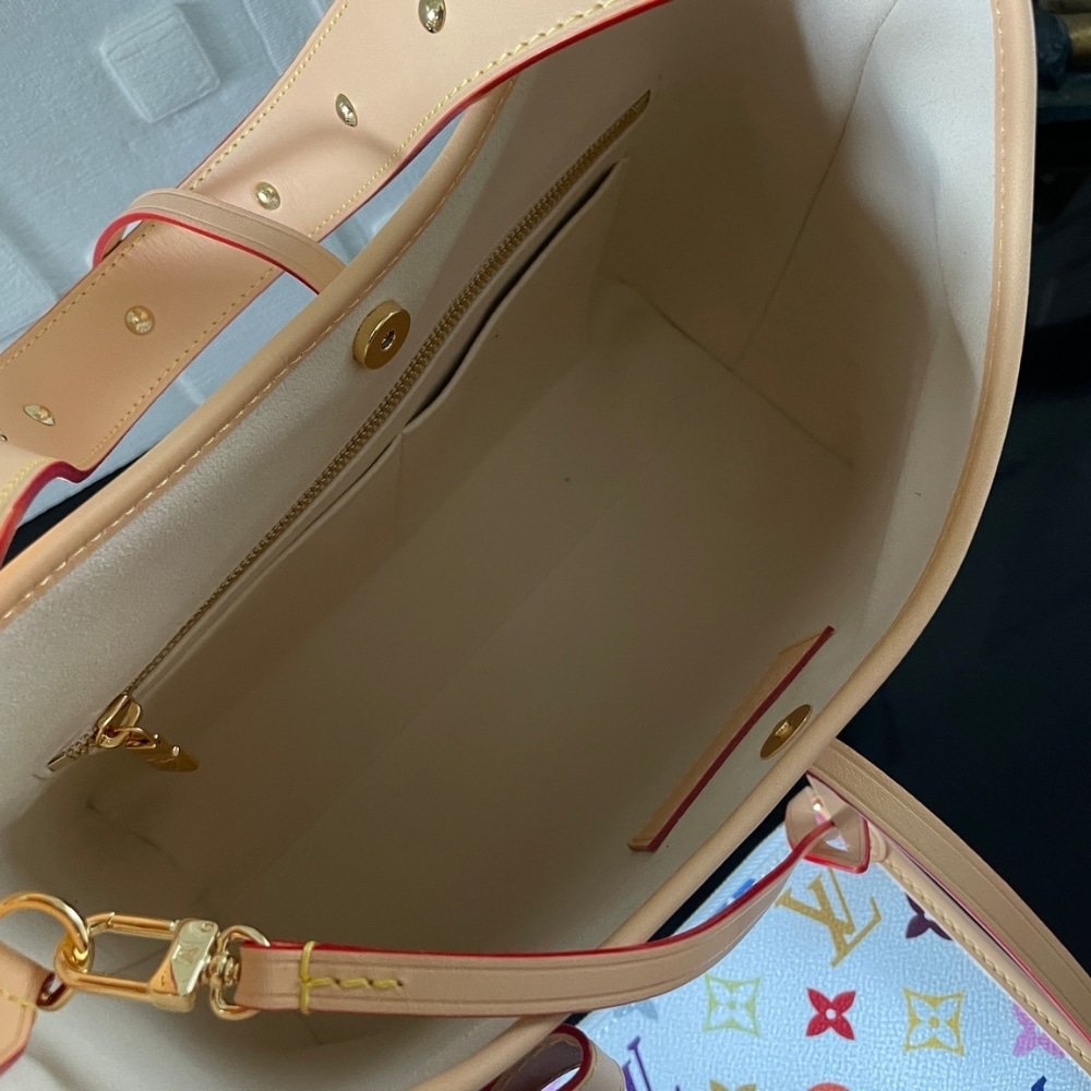 [S*per Vip 1:1] L0vis Vvtt0n X Murakami Carryall PM Bag White 29Cm M13661