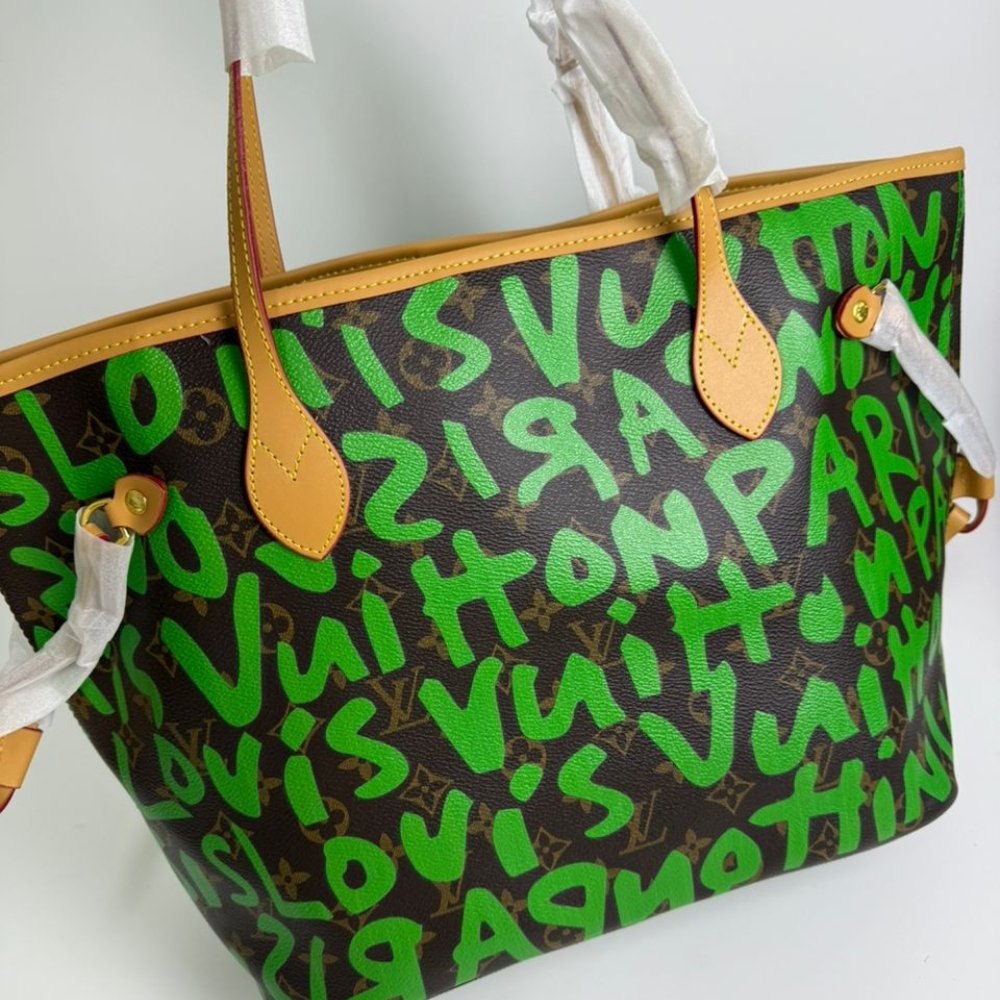 L0vis Vvtt0n Neverfull Mm Tote Bag Monogram Graffiti Green 33Cm M93703