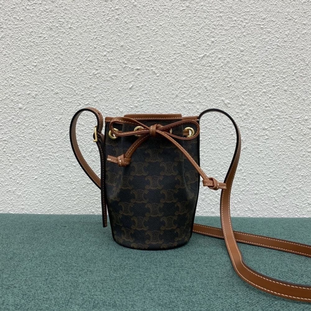 Ce1i*e Small Drawstring Bag In Triomphe Canvas Tan 17Cm 191142Bzj 04Lu