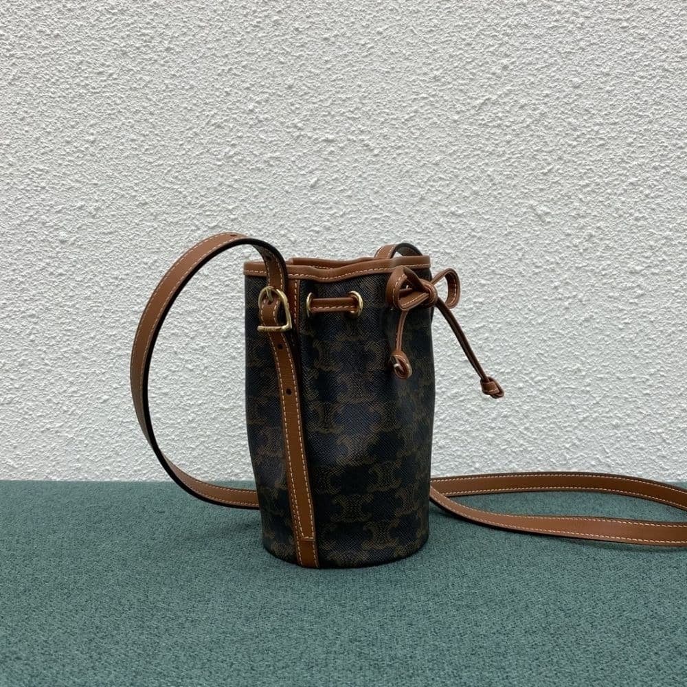 Ce1i*e Small Drawstring Bag In Triomphe Canvas Tan 17Cm 191142Bzj 04Lu