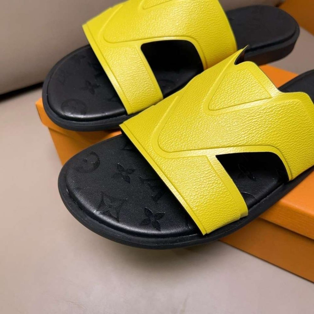 L0vis Vvtt0n Oasis Mule Monogram Yellow