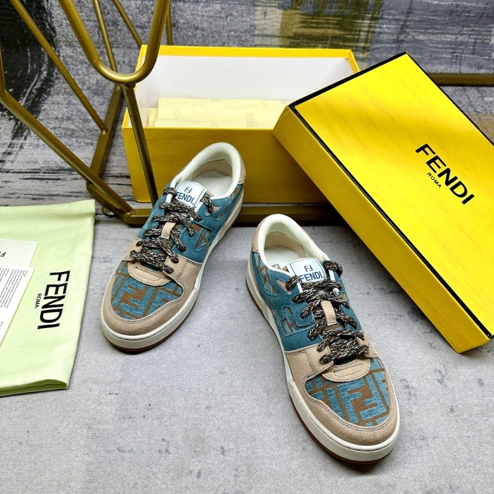 F**di Match Sneaker Beige And Blue