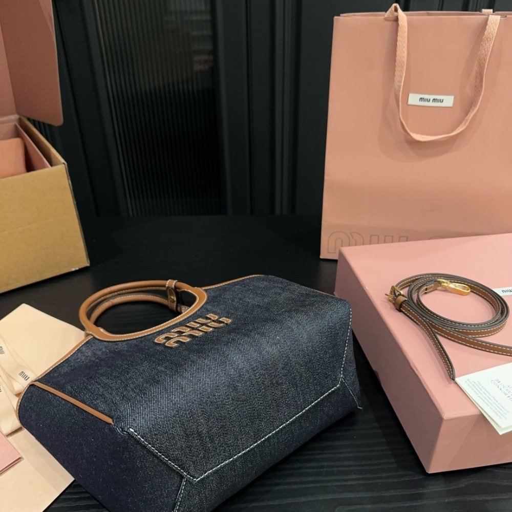 M1um1u Ivy Denim Bag Blue Brandy 22Cm