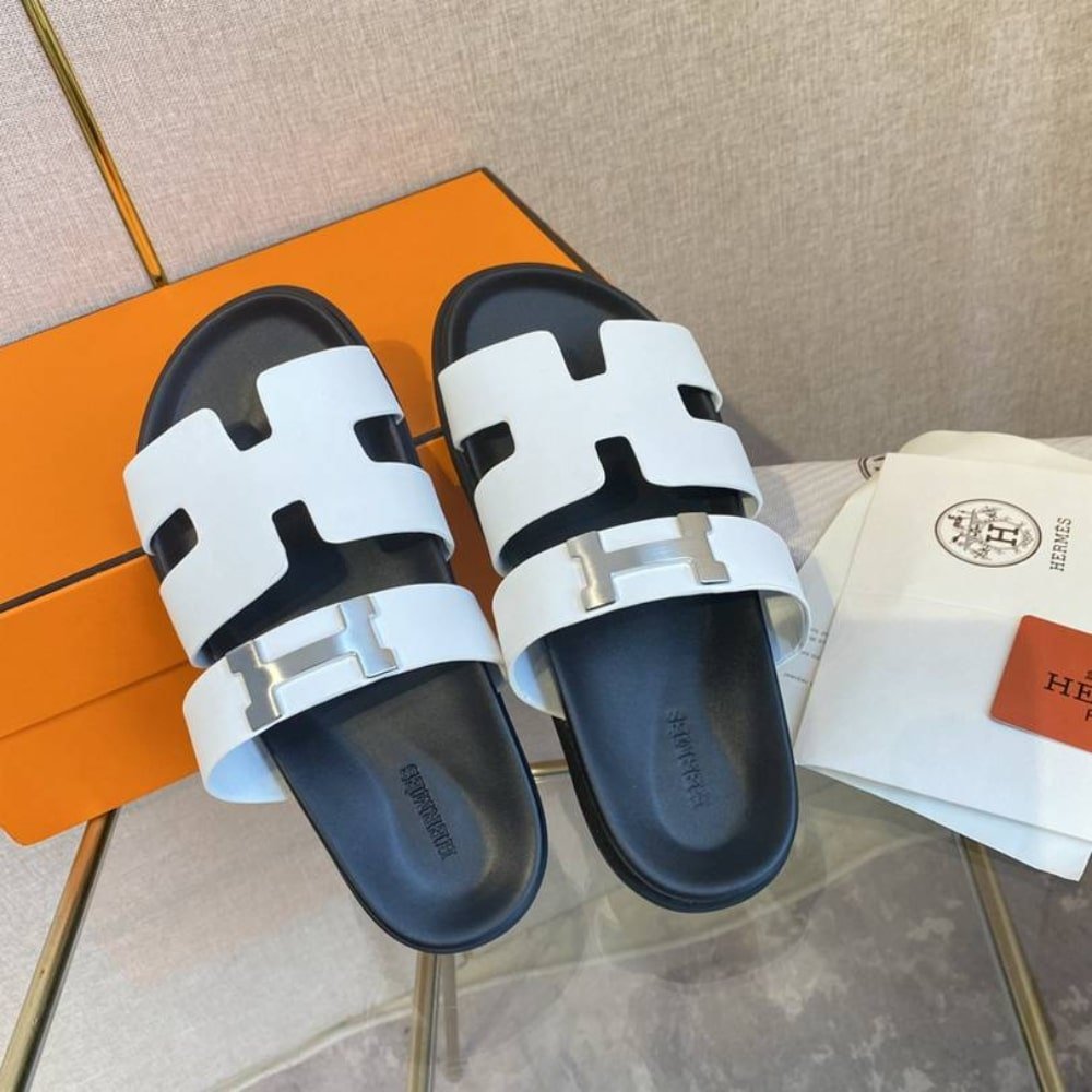H**me5 Chypre Sandal H Logo Silver Hardware White