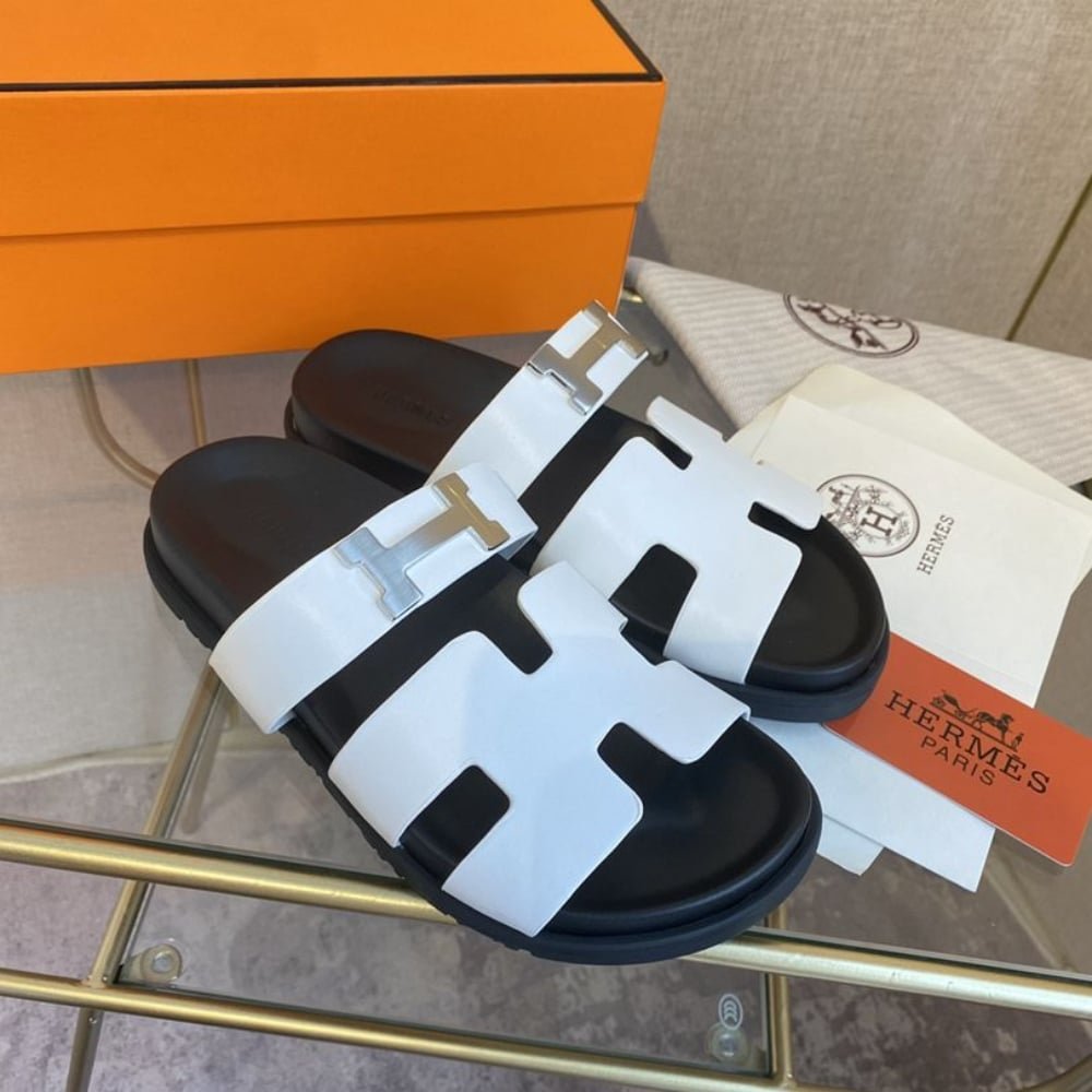 H**me5 Chypre Sandal H Logo Silver Hardware White