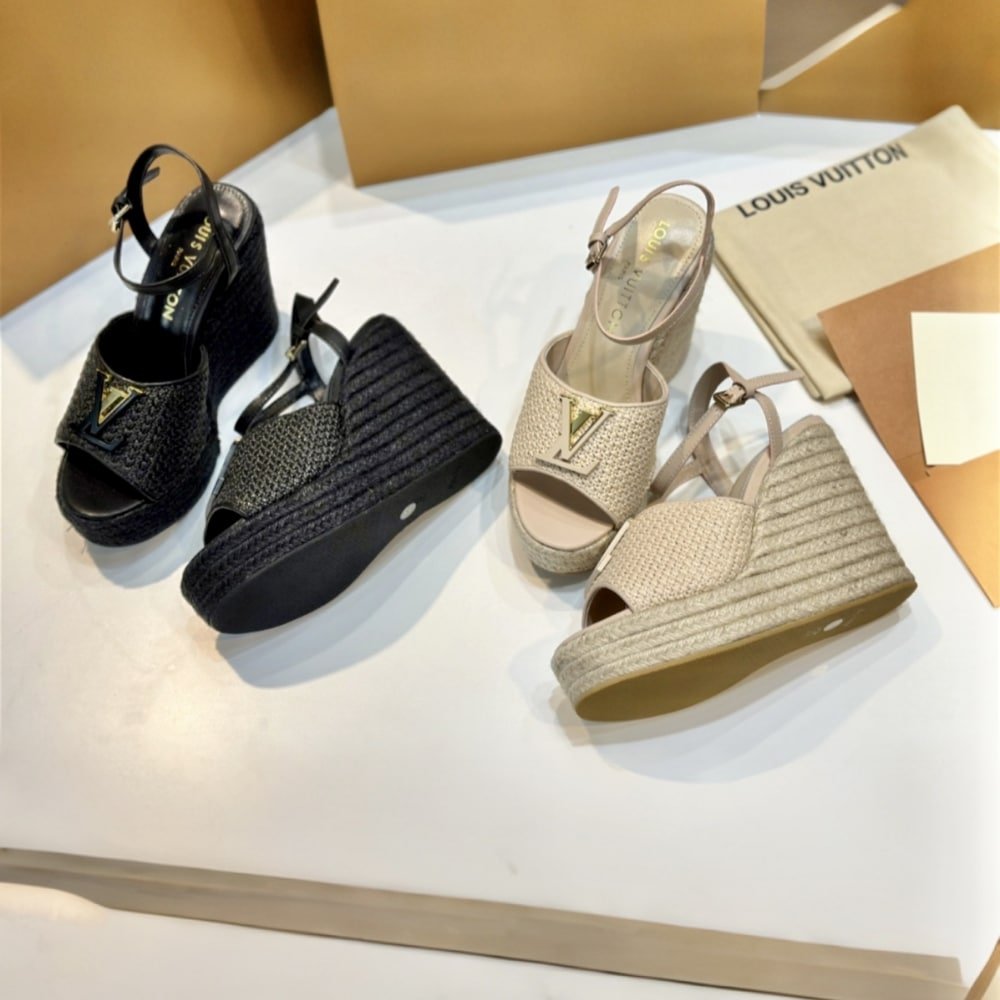 L0vis Vvtt0n Mare Wedge Sandals Black 1Ahllk