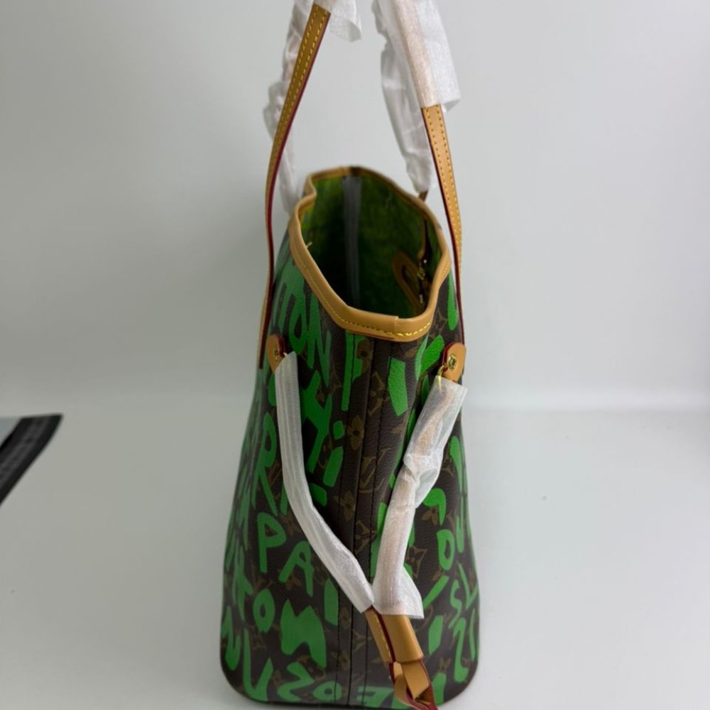 L0vis Vvtt0n Neverfull Mm Tote Bag Monogram Graffiti Green 33Cm M93703