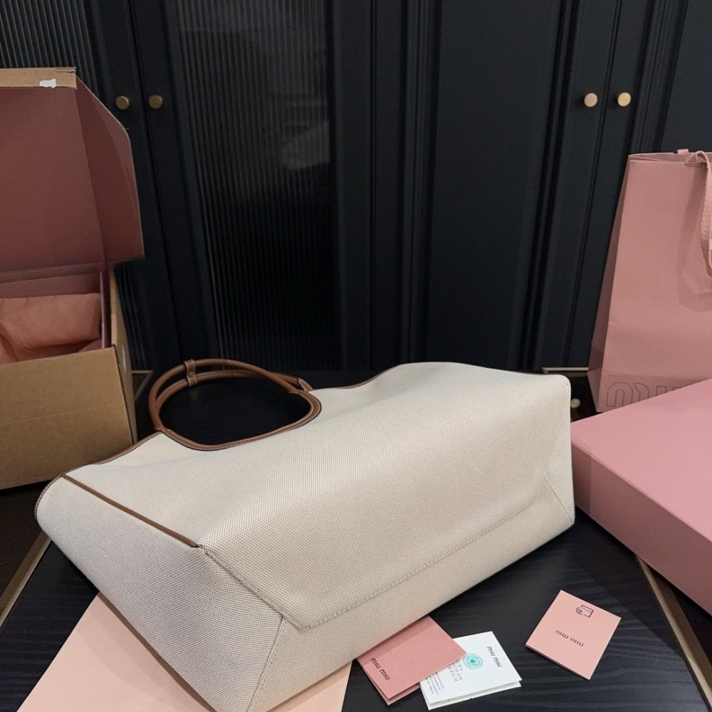 M1um1u Ivy Tote Bag Beige And Brandy 38Cm
