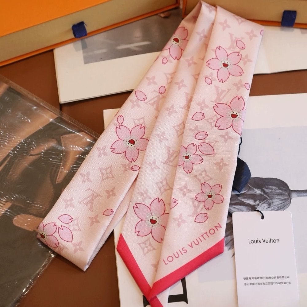 L0vis Vvtt0n X Takashi Murakami Monogram Cherry Blossom Bandeau Bb In Rose 120Cm M94969