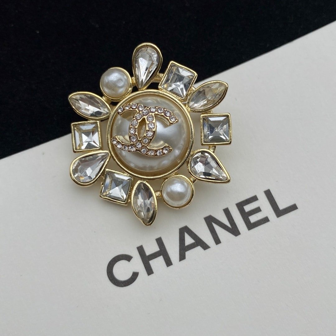 Ch**el Cc Crystal Pearl Brooch