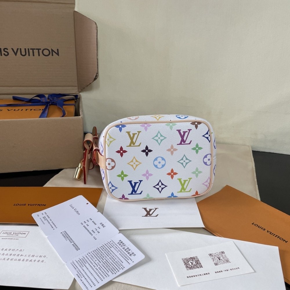 [S*per Vip 1:1] L0vis Vvtt0n X Murakami All In BB White 18Cm M13089