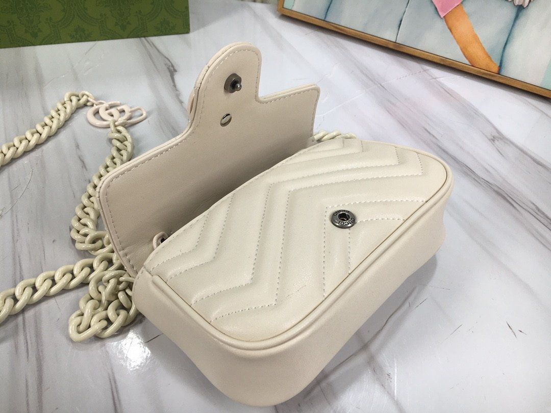 Gvc*1 Women’S Natural Gg Marmont Leather Bag White 16.5Cm 699757 Um8Kv 9022