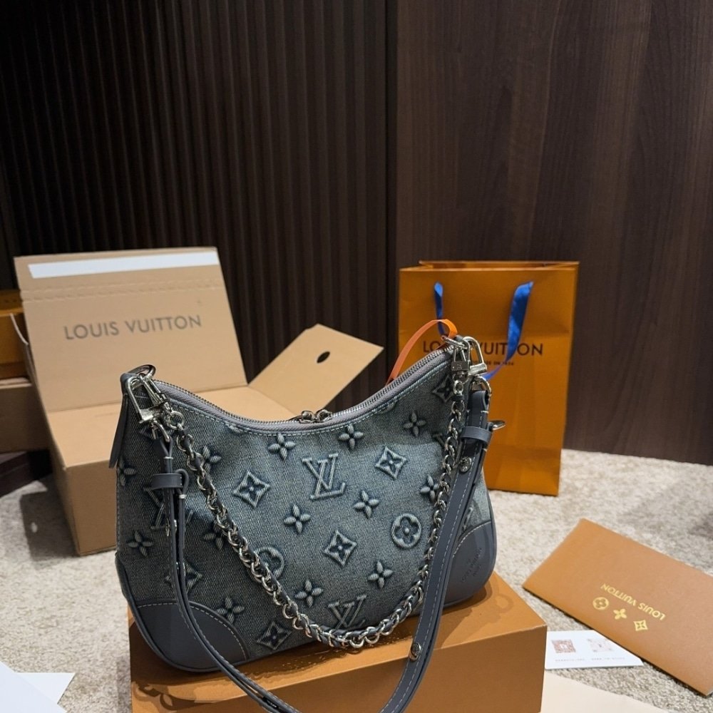 L0vis Vvtt0n Boulogne PM Denim Blue 26Cm