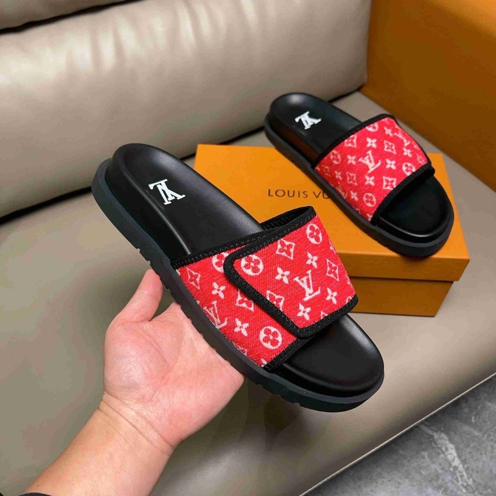L0vis Vvtt0n Velcro Slides Monogram Red