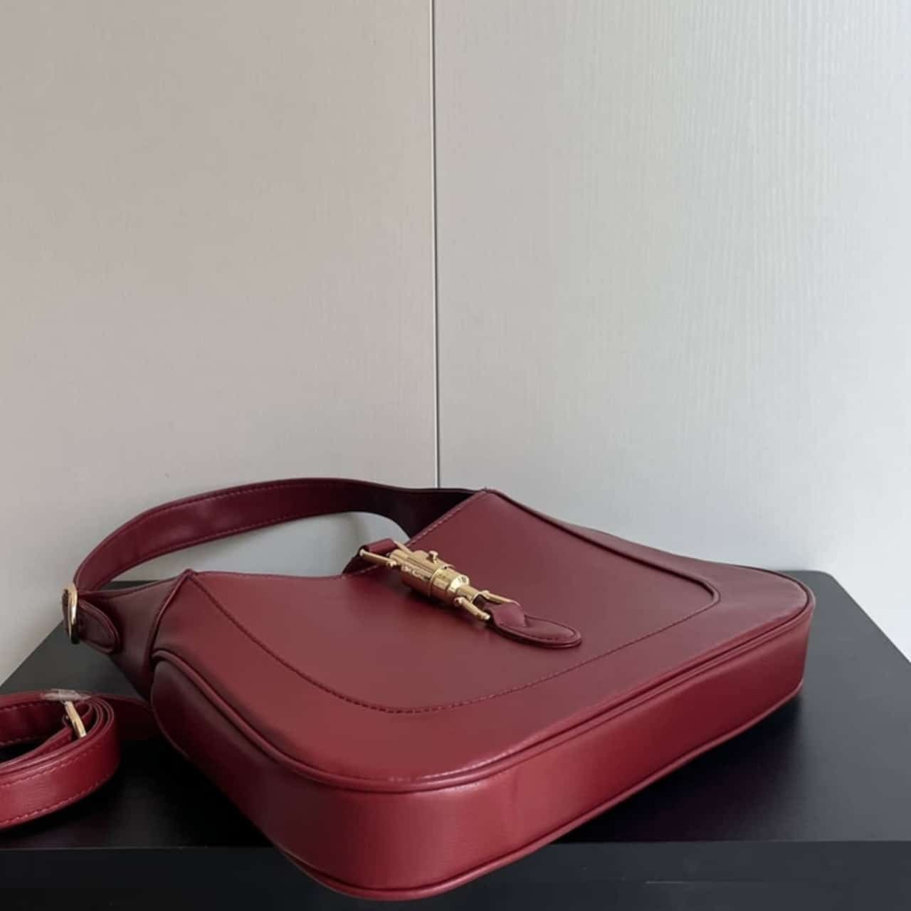 Gvc*1 Jackie 1961 Medium Shoulder Bag Red Leather 27Cm 636709 10O0G 6638