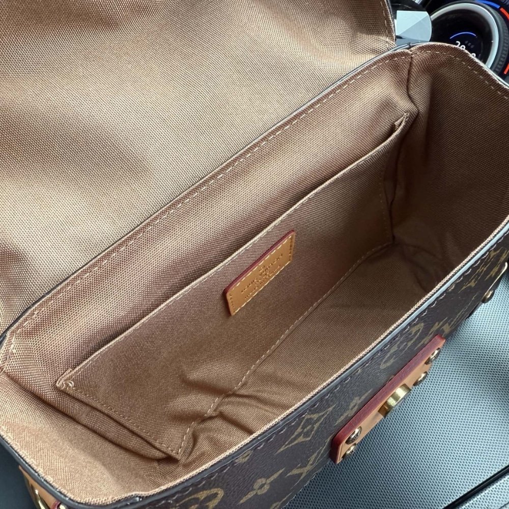 L0vis Vvtt0n Soul Trunk Monogram Dust Coated Canvas Brown 15Cm M11535