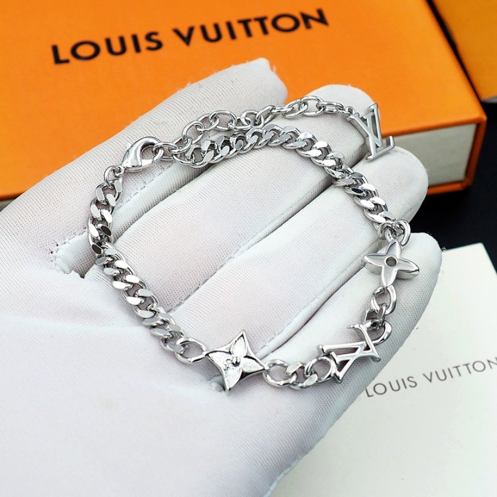 L0vis Vvtt0n Monogram Row Bracelet M1407A